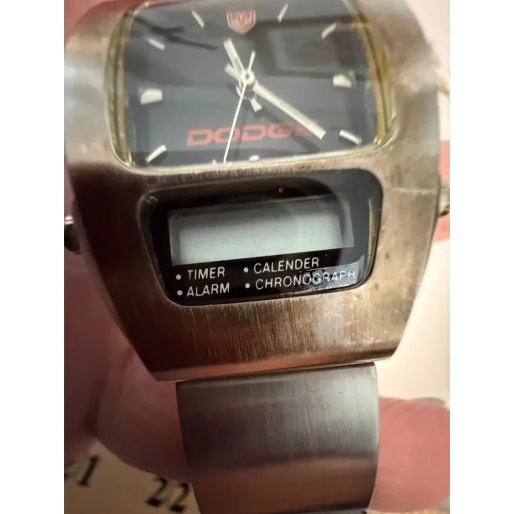 Vtg. Casio AW-61 1750 analog-Digital watch with square case